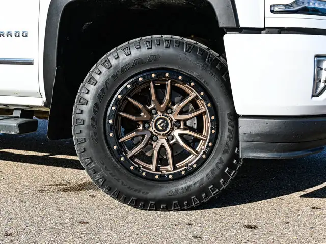 2018 Chevrolet Silverado 1500 LTZ 6.2L - Photo 5