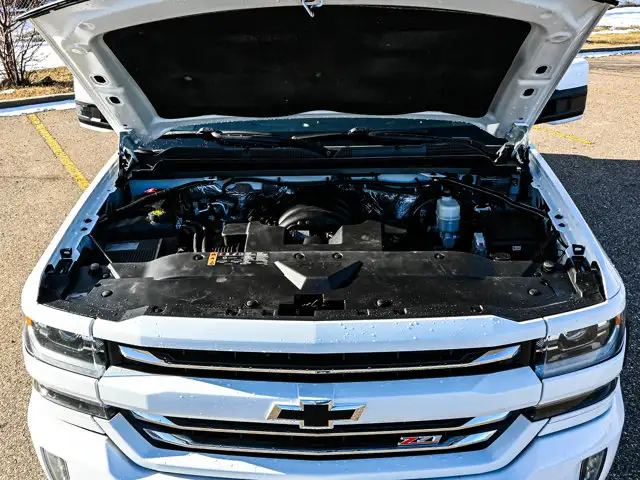 2018 Chevrolet Silverado 1500 LTZ 6.2L - Photo 9