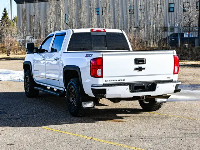 2018 Chevrolet Silverado 1500 LTZ 6.2L - Photo 11