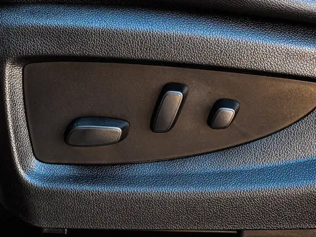 2018 Chevrolet Silverado 1500 LTZ 6.2L - Photo 20