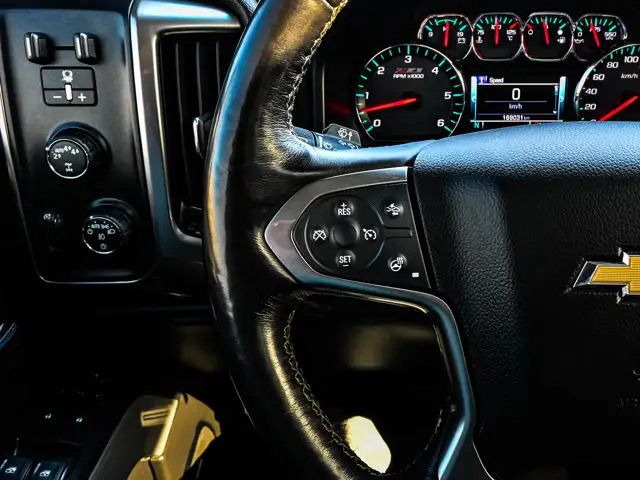 2018 Chevrolet Silverado 1500 LTZ 6.2L - Photo 23