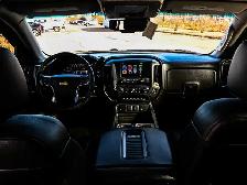 2018 Chevrolet Silverado 1500 LTZ 6.2L - Photo 32