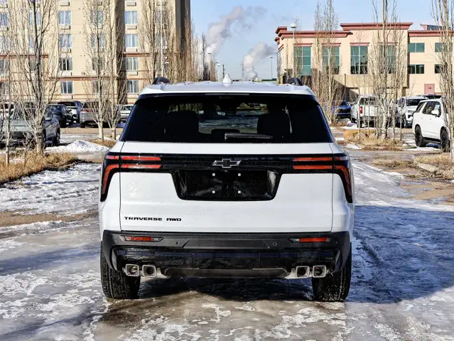 2026 Chevrolet Traverse LT - Photo 12