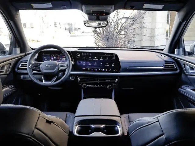 2026 Chevrolet Traverse LT - Photo 30