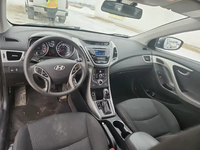 2015 Hyundai Elantra - Photo 19