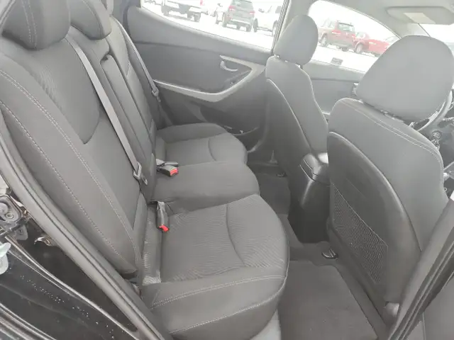 2015 Hyundai Elantra - Photo 22
