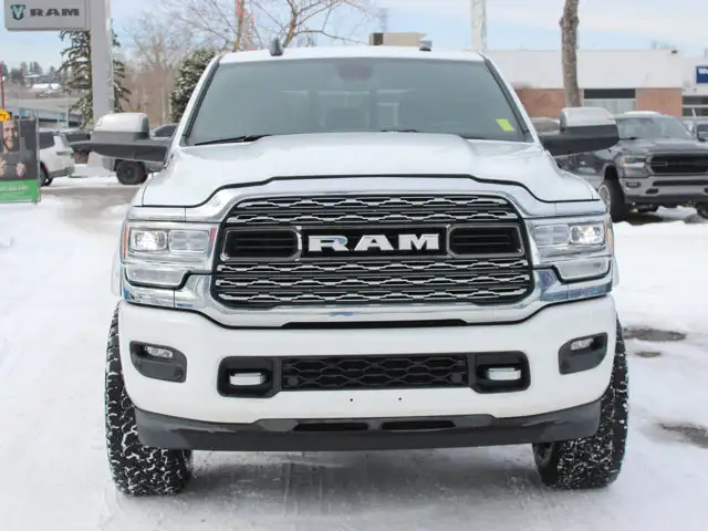 2022 Ram 2500 Limited | Power Running Boards | Cummins Diesel - Photo 9