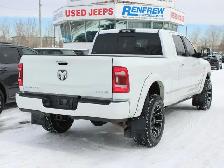 2022 Ram 2500 Limited | Power Running Boards | Cummins Diesel - Photo 14