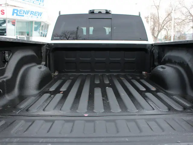 2022 Ram 2500 Limited | Power Running Boards | Cummins Diesel - Photo 15