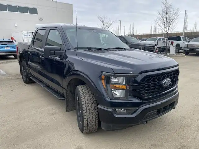 2023 Ford F-150 XL STX Package 2.7L - Photo 2