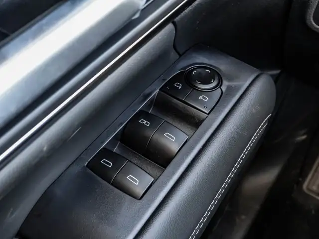 2026 GMC Terrain AWD Elevation - Photo 19