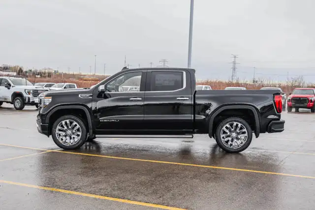 2026 GMC Sierra 1500 Denali - Photo 5