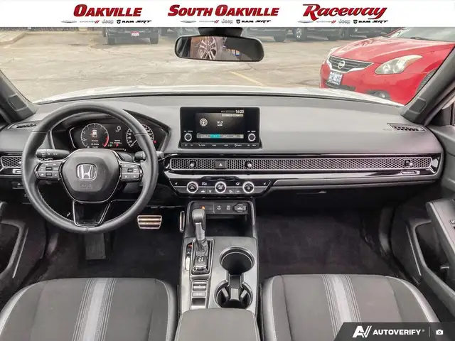2025 Honda Civic SPORT | FORWARD COLLISION & LANE DEPART ASSIST - Photo 24
