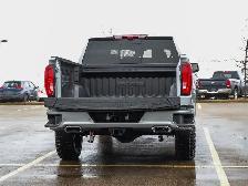 2026 GMC Sierra 1500 AT4 - Photo 9