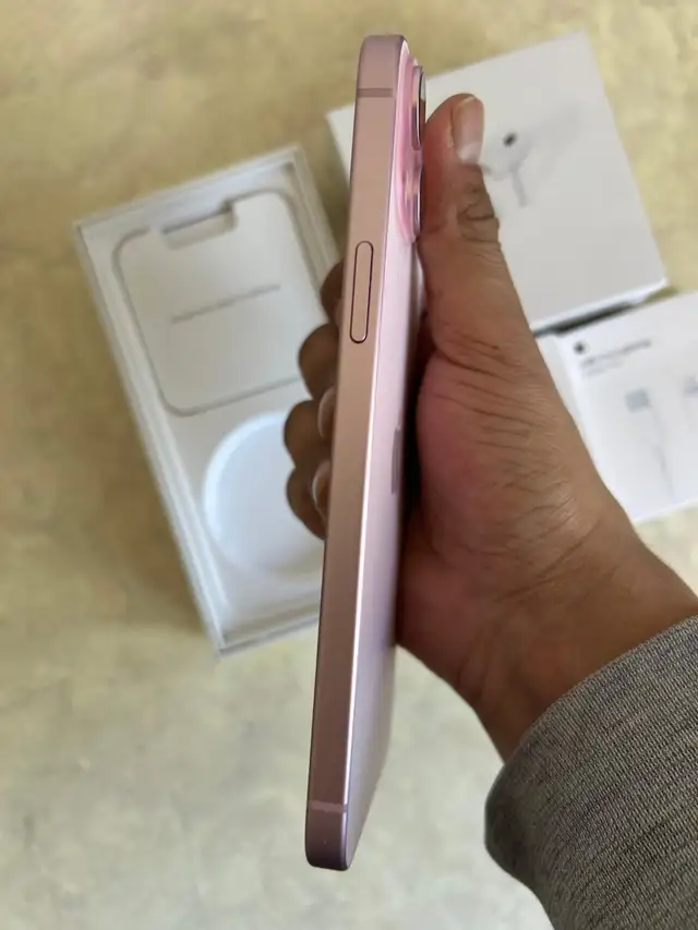 iPhone 15 Plus 128GB Pink 88% batt AirPods Pkg/Delivery - Photo 7