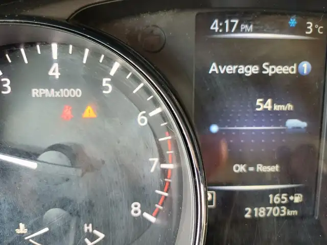 2017 Nissan Rogue SV AWD - Photo 11