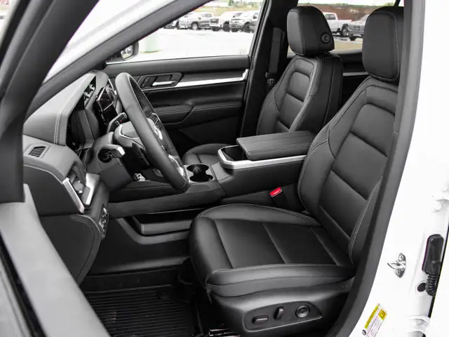 2026 GMC Terrain AWD Elevation - Photo 30
