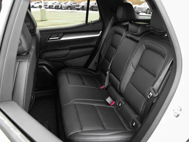 2026 GMC Terrain AWD Elevation - Photo 31