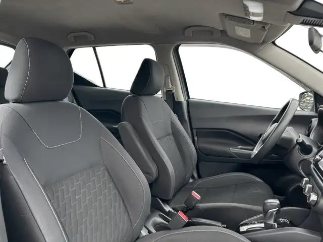 2021 Nissan Kicks S / FWD - Photo 18