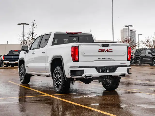 2026 GMC Sierra 1500 AT4 - Photo 6