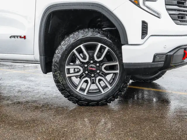 2026 GMC Sierra 1500 AT4 - Photo 11