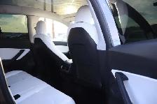 2021 Tesla Model Y - Photo 14