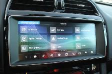 2020 Jaguar F-Pace - Photo 23