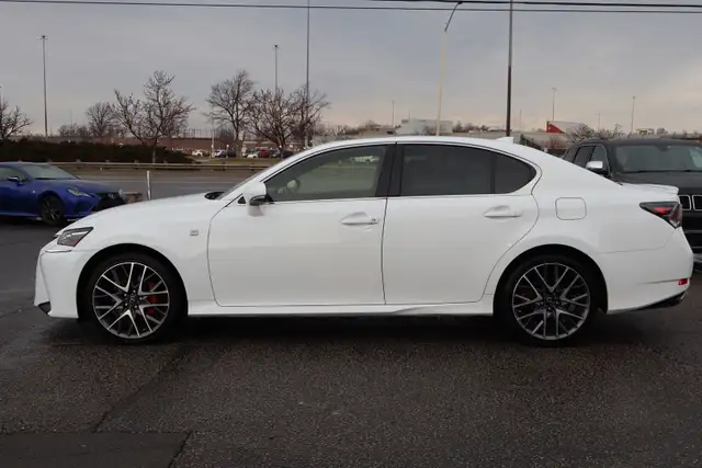 2017 Lexus GS - Photo 4