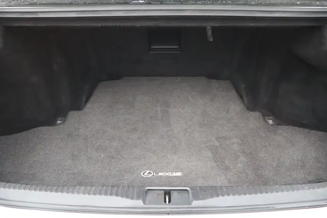 2017 Lexus GS - Photo 26