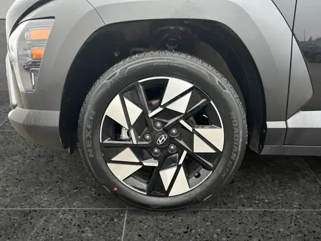 2025 Hyundai Kona Preferred / AWD - Photo 11