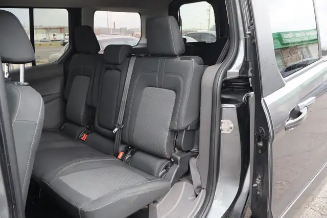 2019 Ford Transit Connect - Photo 21