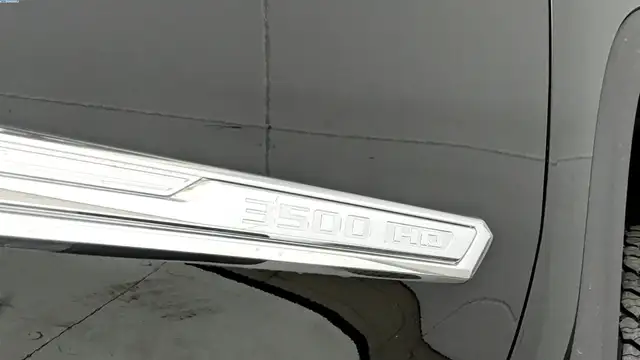 2025 Chevrolet Silverado 3500HD High Country - Photo 38