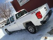 2018 Chevrolet Silverado 1500 4X4 CREW CAB 4X4 - Photo 2