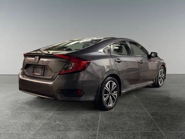 2016 Honda Civic Sedan EX-T - Photo 7