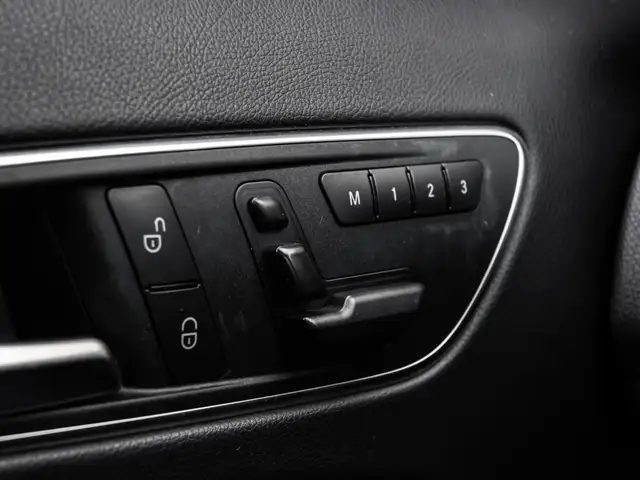 2016 Mercedes-Benz GLA-Class GLA 250|AMG PKG|NAV|ROOF|BACKUP|HEA - Photo 14