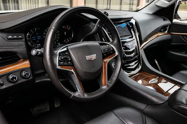 2017 Cadillac Escalade ESV PREMIUM LUXURY|NAV|SUNROOF|ACC|LANE K - Photo 7