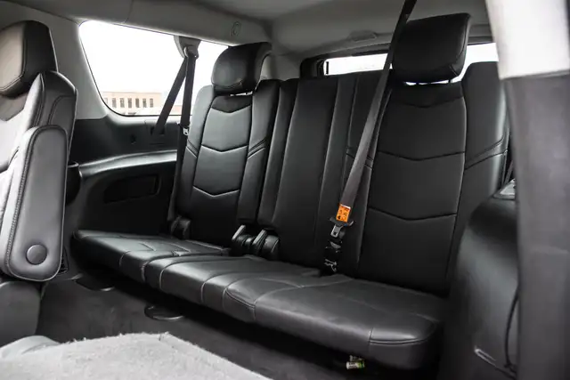 2017 Cadillac Escalade ESV PREMIUM LUXURY|NAV|SUNROOF|ACC|LANE K - Photo 11