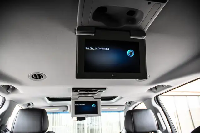 2017 Cadillac Escalade ESV PREMIUM LUXURY|NAV|SUNROOF|ACC|LANE K - Photo 12