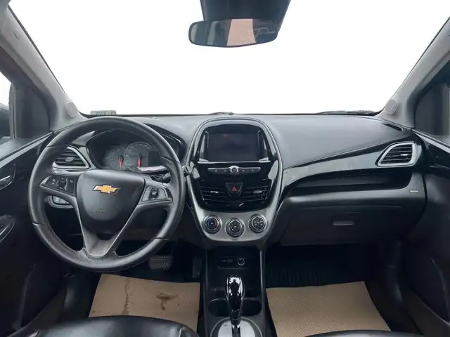 2022 Chevrolet Spark 2LT - Photo 17