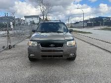 2002 FORD ESCAPE XLT 4WD AUTOMATIC A/C LEATHER MOONROOF ALLOYS ! - Photo 5