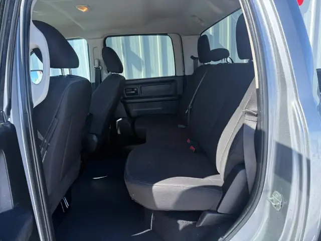 2020 RAM 1500 Classic Crew Cab 4WD - Photo 9