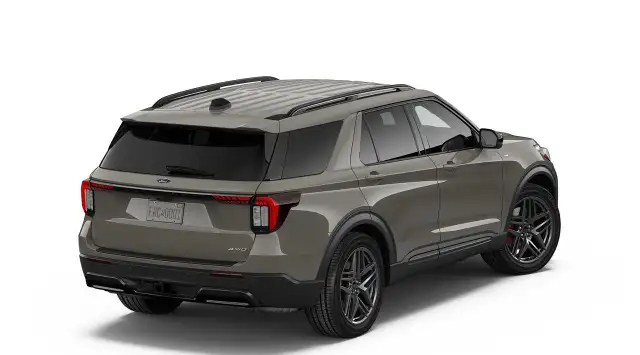 2026 Ford Explorer ST-Line - Photo 3