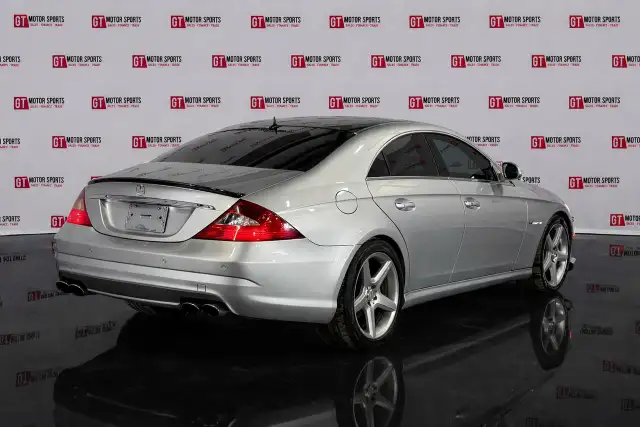 2006 Mercedes-Benz CLS-Class CLS55 AMG | CLEAN CARFAX | SERVICE - Photo 4