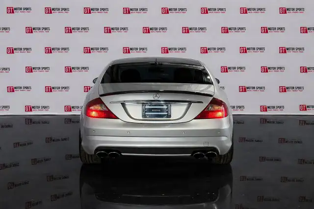 2006 Mercedes-Benz CLS-Class CLS55 AMG | CLEAN CARFAX | SERVICE - Photo 5