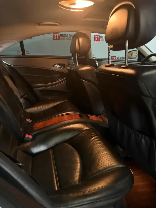 2006 Mercedes-Benz CLS-Class CLS55 AMG | CLEAN CARFAX | SERVICE - Photo 9