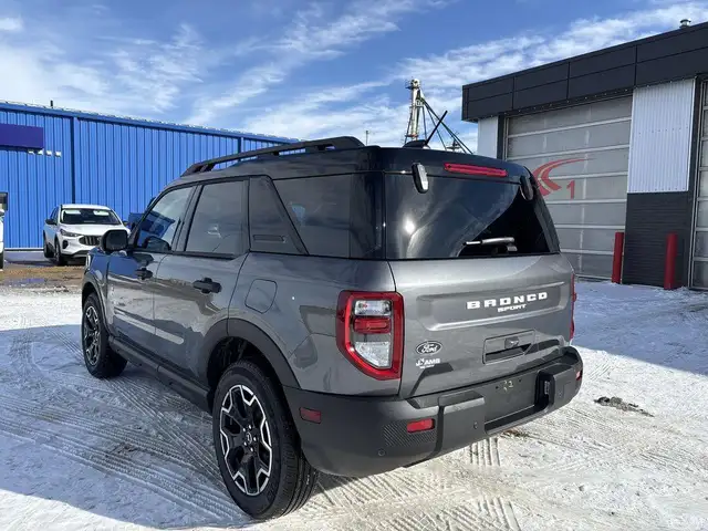 2026 Ford Bronco Sport Outer Banks 300A - Photo 5