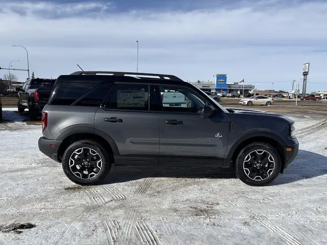 2026 Ford Bronco Sport Outer Banks 300A - Photo 9