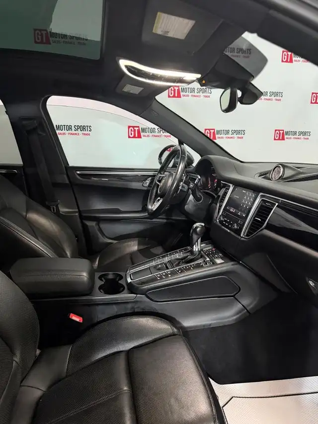 2017 Porsche Macan MACAN S | PANO ROOF | 3.0L V6 | 340HP - Photo 11