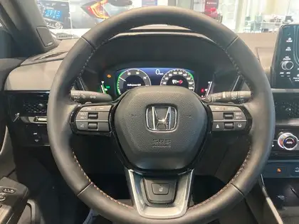 2026 Honda CR-V Hybrid Touring AWD - Photo 8