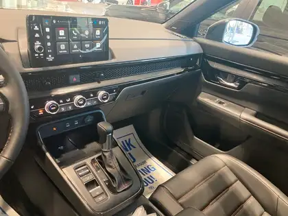 2026 Honda CR-V Hybrid Touring AWD - Photo 12
